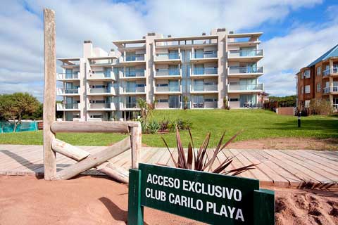 Club Caril&oacute; Playa